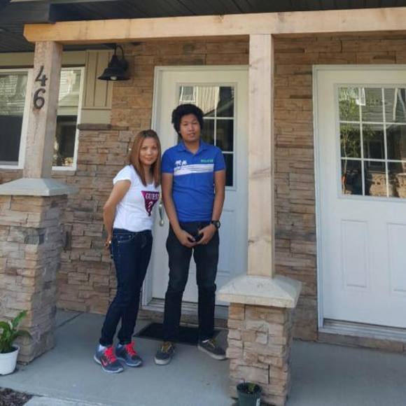 Meet your Posher, Vivian - Picture 1 of 1